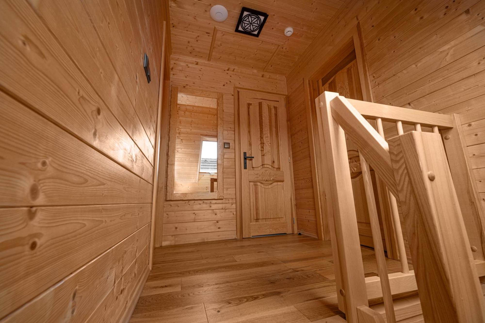 Domek Drewniany W Gorach Jacuzzi & Balia - Osada Chelm Stroza  Exteriér fotografie